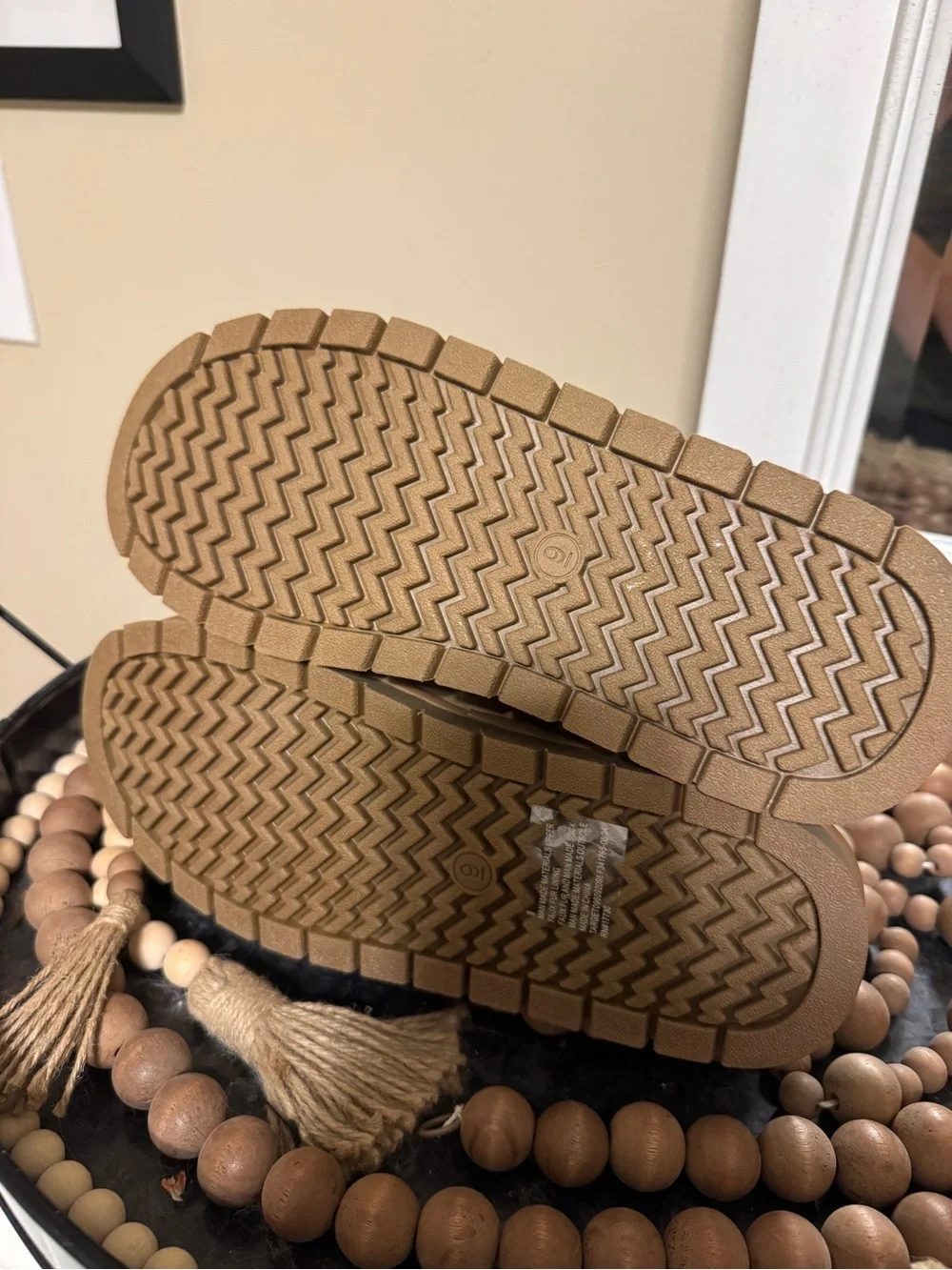 Universal Thread Women's May Suede Boots size 9 NWOT